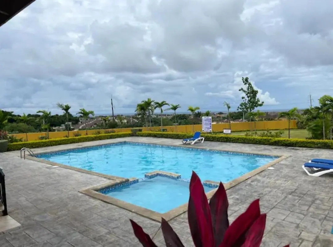 Holiday home Homeaway From Home Spring Rises